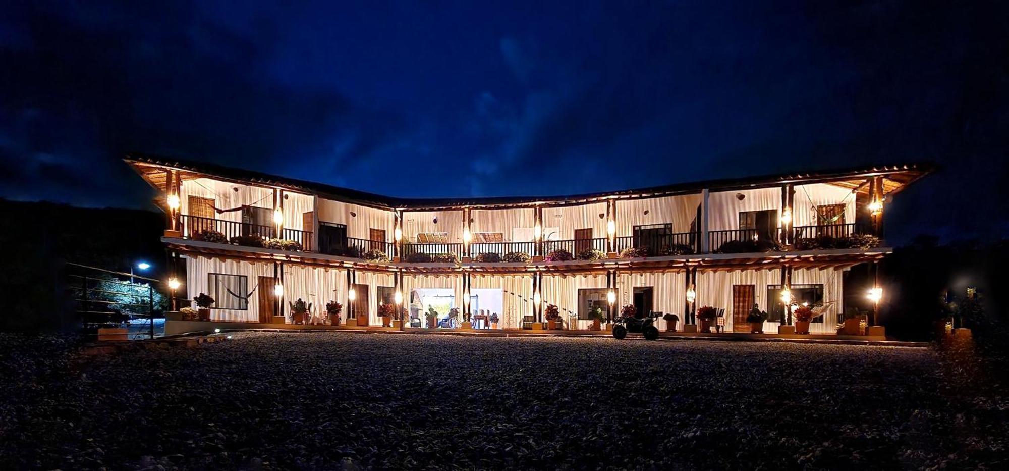Hotel Amanee Barichara Exteriör bild