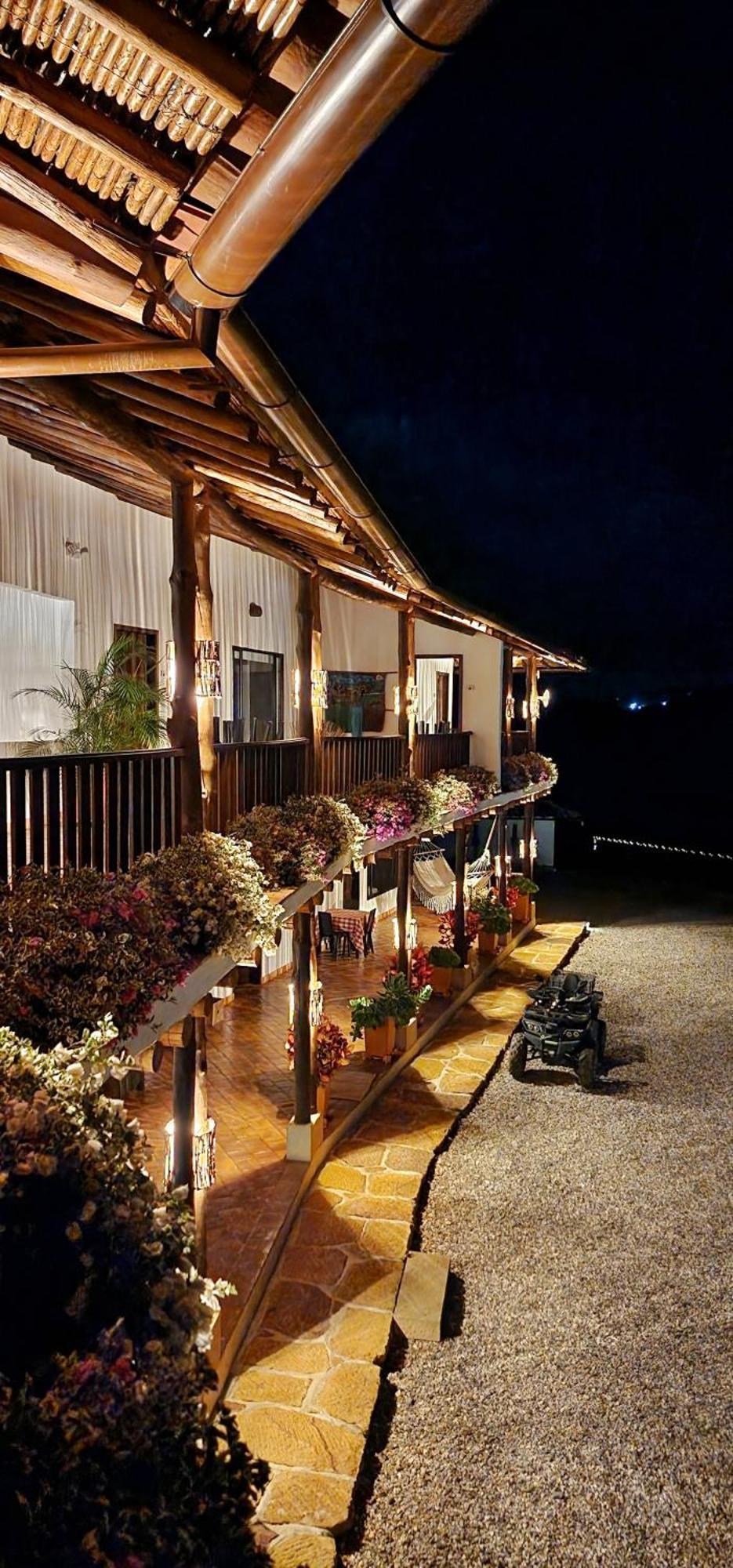 Hotel Amanee Barichara Exteriör bild